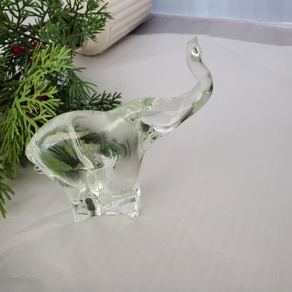 Elephant Clear Glass Standing Trunk Up - Picture 1 of 9